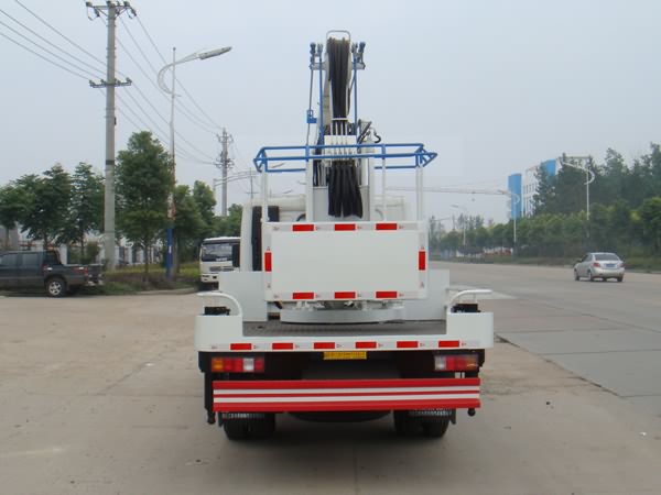 日產14米高空作業車