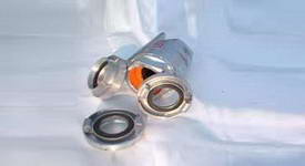 �������^