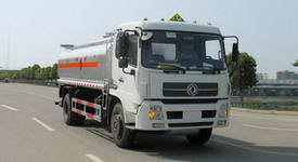 東風天錦加油車圖片