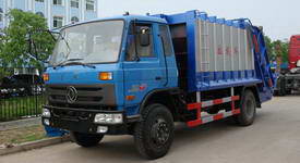 東風153壓縮式垃圾車圖片