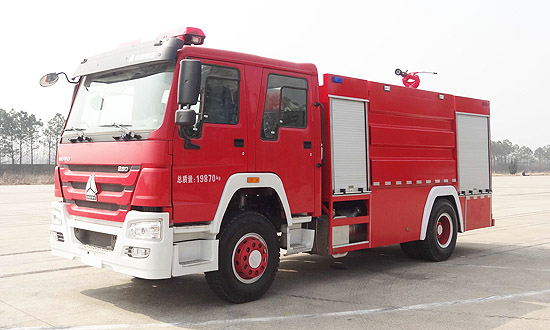 ˹̫��������ĭ����܇(8��)