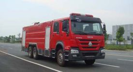 斯太爾豪沃后雙橋泡沫消防車(12-16噸)圖片